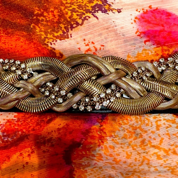 Brand new BCBG twisted elastic belt in size S - Picture 1 of 3